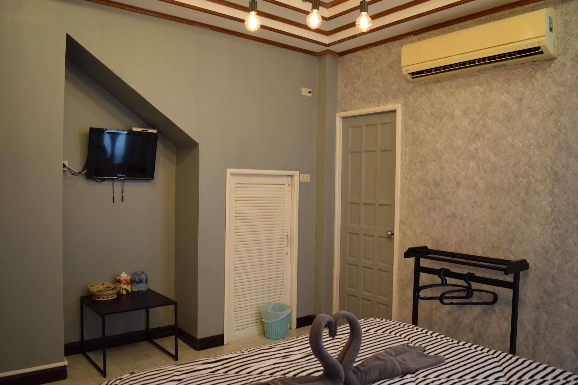 I-Talay Loft Hotel Koh Samet Exterior photo